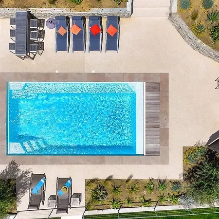 Porticcio-piscine Chauffee